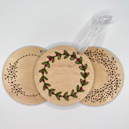 Holiday Wreath Ornament Stitch Disks