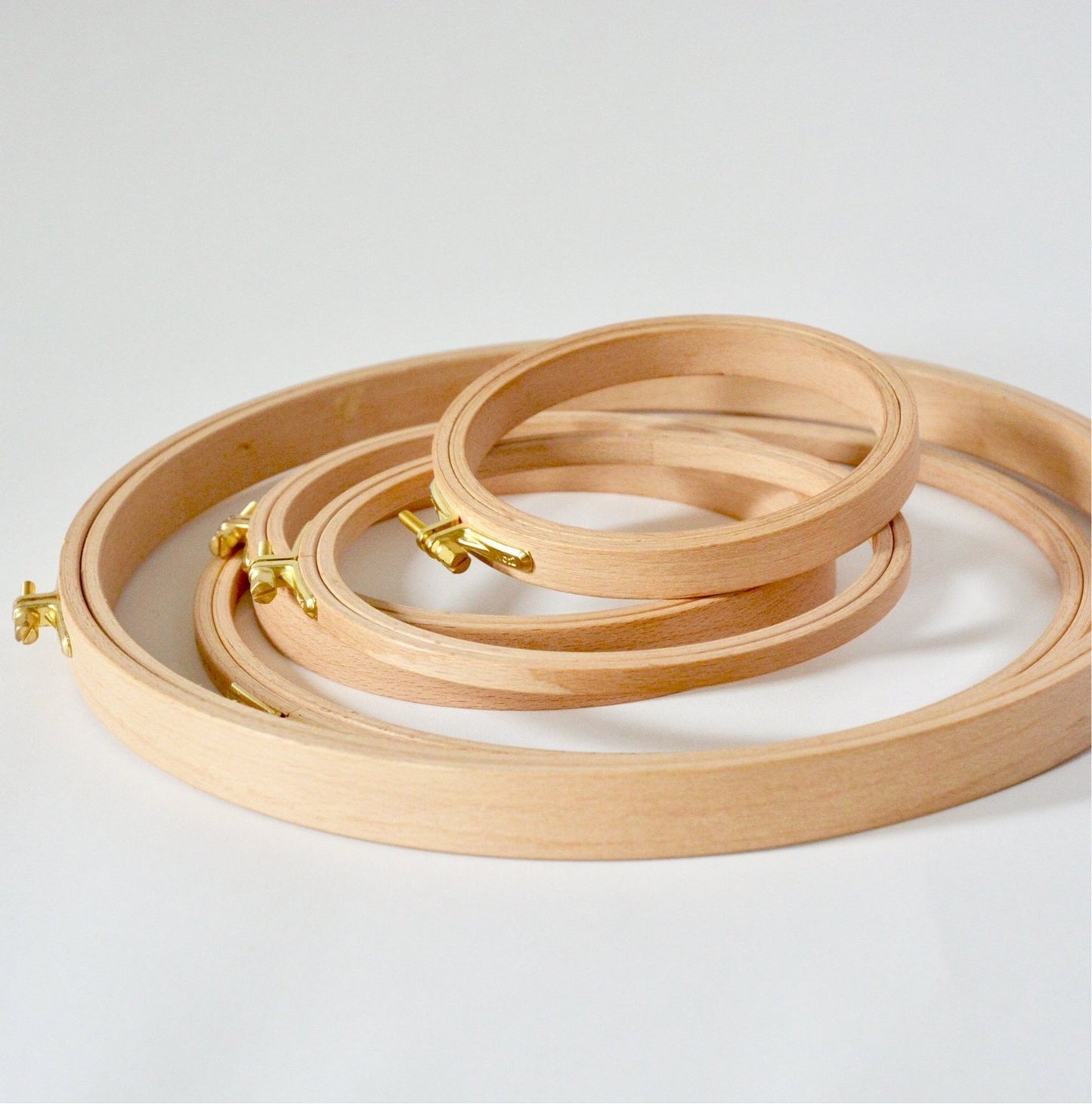 Nurge Wooden Embroidery Hoop, 24mm